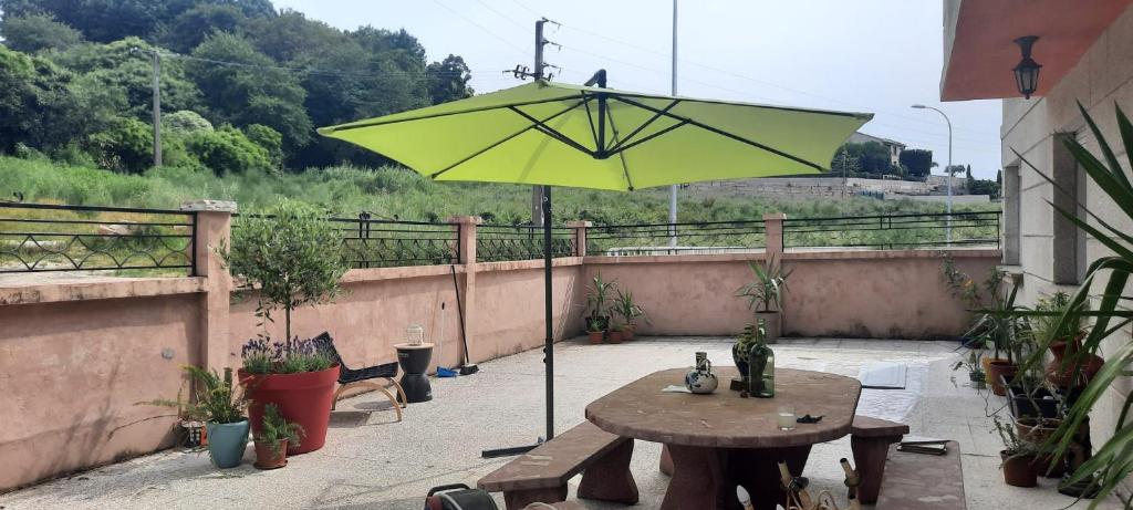 Balkón nebo terasa v ubytování Vistas al mar y barbacoa