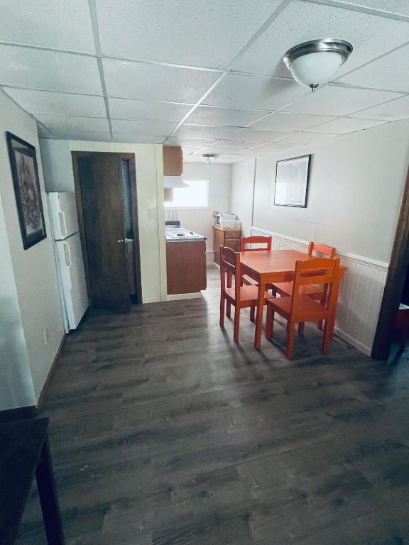 Ships Inn - 