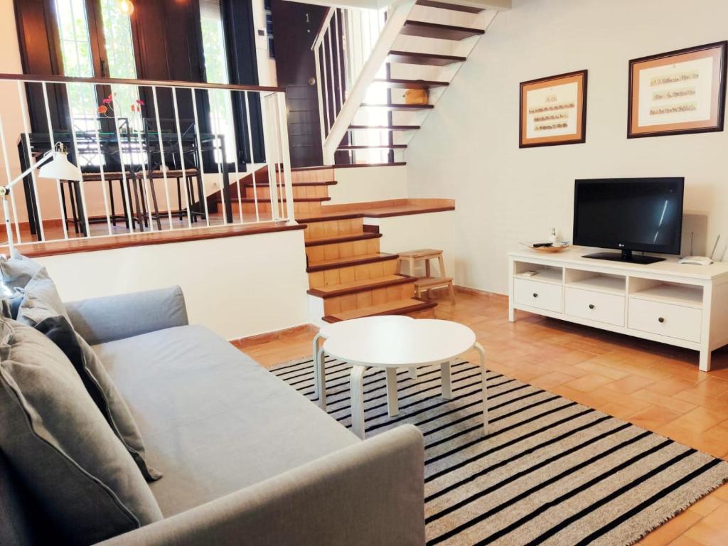 PRECIOSO LOFT en PALACIO DE GODOY - Housity