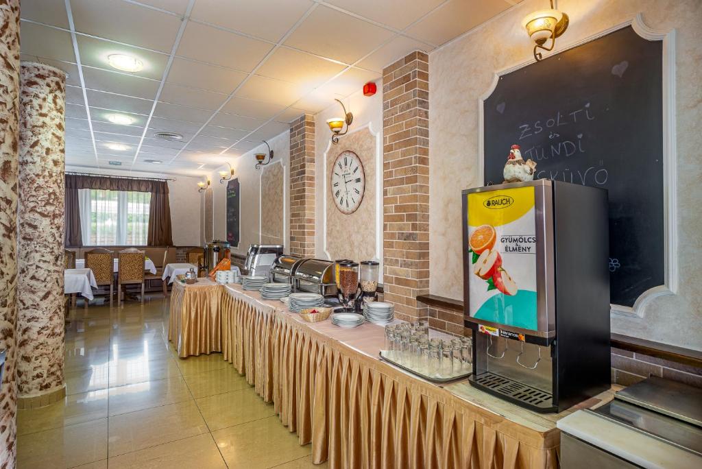 Restaurace v ubytování Nefelejcs Hotel