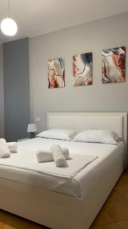 One-Bedroom Apartment Near U.S. Embassy - Image 8