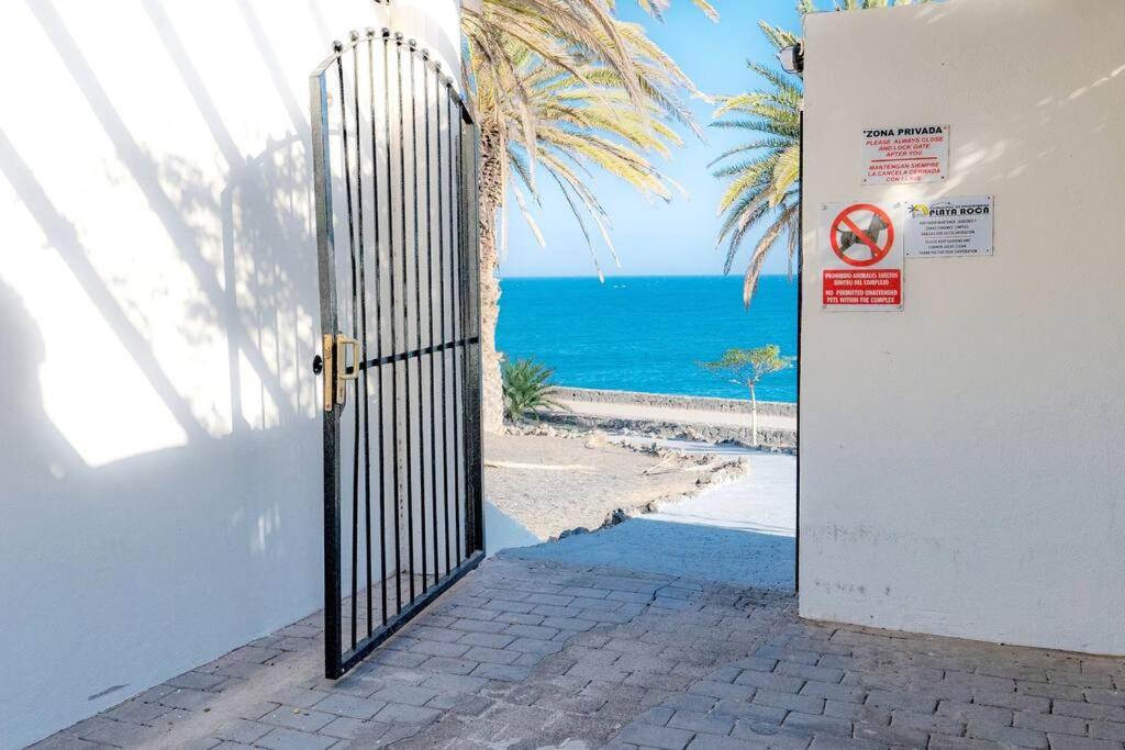 Fotografie z fotogalerie ubytování Luxury Ocean View Playa Roca v destinaci Costa Teguise