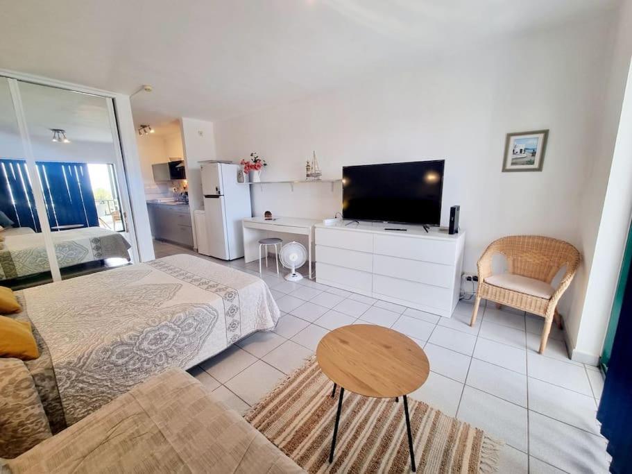 Postel nebo postele na pokoji v ubytování Luxury Ocean View Playa Roca