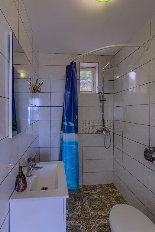 Koupelna v ubytování Vila Podkalac