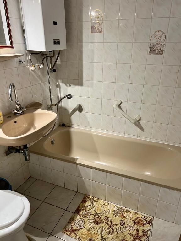 Kúpeľňa v ubytovaní Orosz Apartmanház Gyula