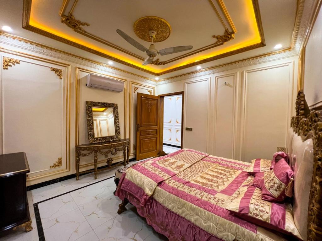 Image showcasing Luxury Apartment Lahore, Lahore (updated prices 2024)