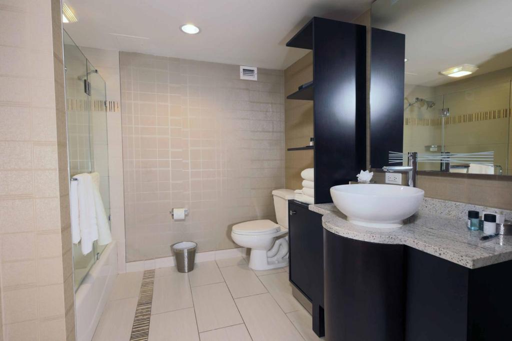Ein Badezimmer in der Unterkunft Golden Nugget Biloxi