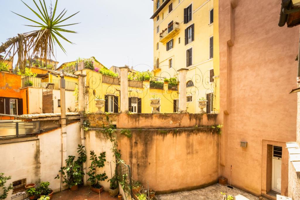 Budynek, w którym mieści się apartament