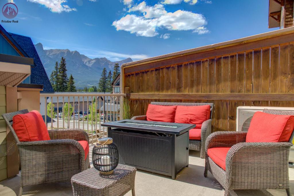 Fire Mountain Two Bedroom Condo, Canmore Aktualisierte Preise für 2023