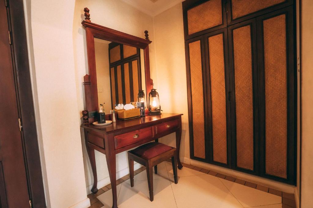 Sriwilai Sukhothai - 12