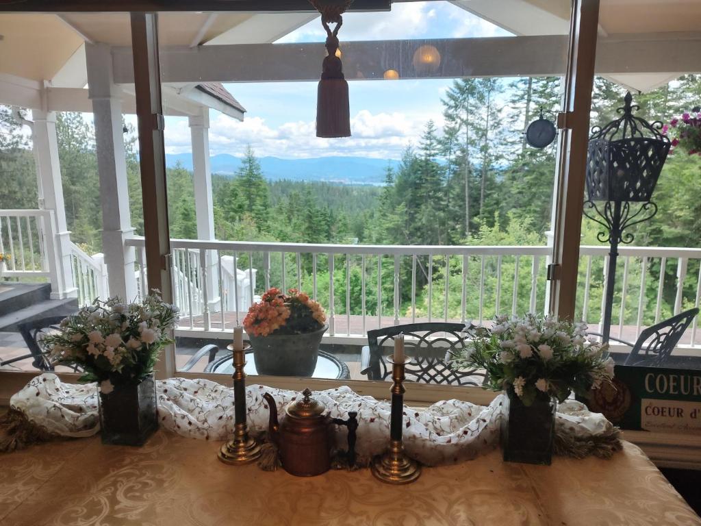Coeur de Lion BNB - Triple Room With Shared Bathroom