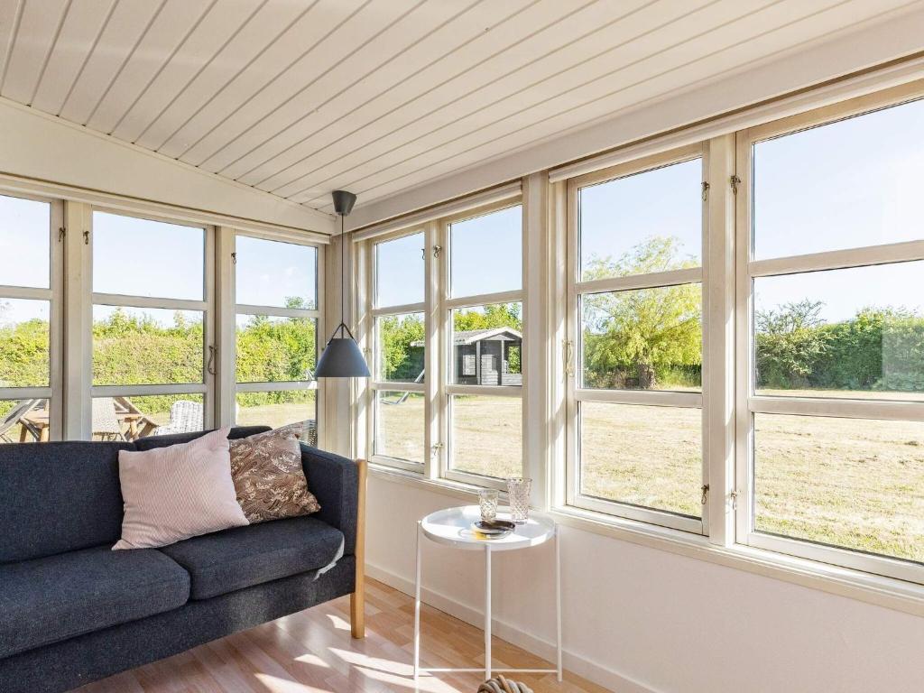 Posezení v ubytování Holiday home Karrebæksminde IX