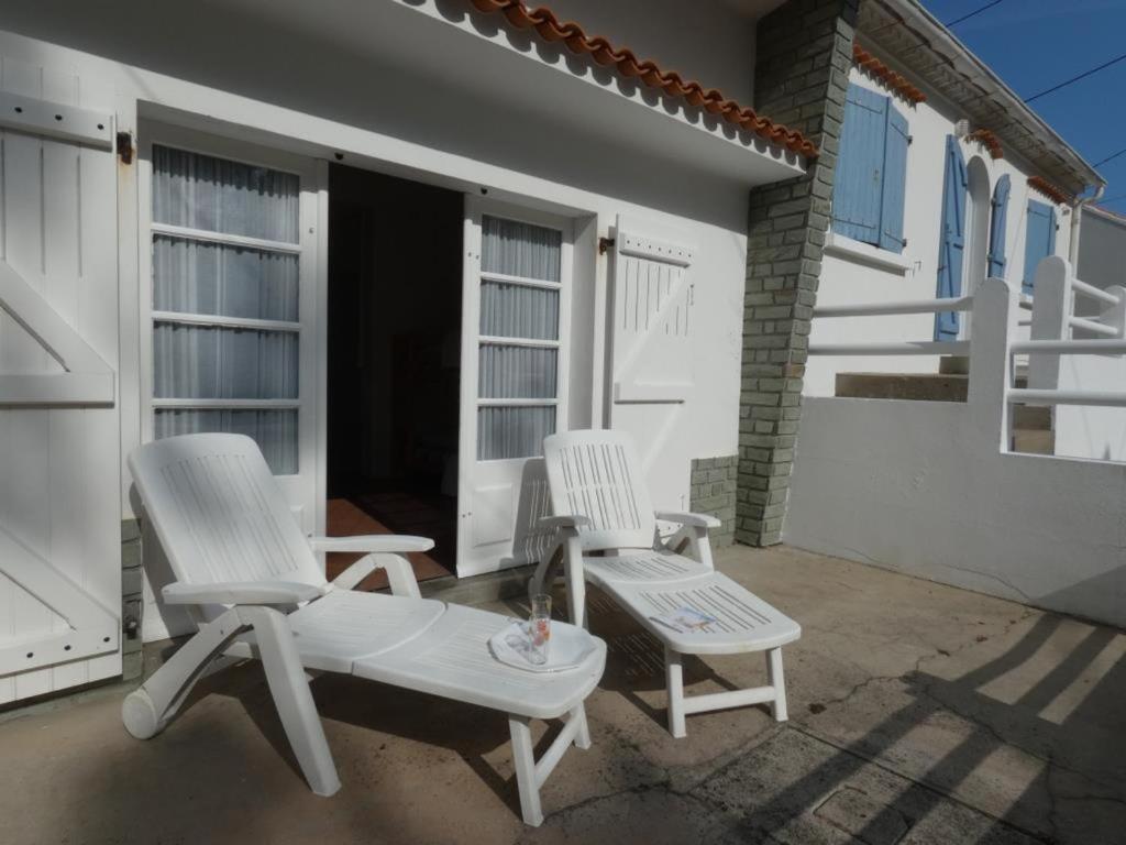 Fotografia z galérie ubytovania Studio spacieux 200m plage, terrasse privative, animaux admis, proximité commerces - FR-1-540-178 v destinácii Notre-Dame-de-Monts