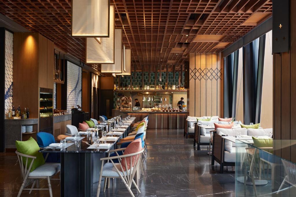 dusitD2 Samyan Bangkok photo