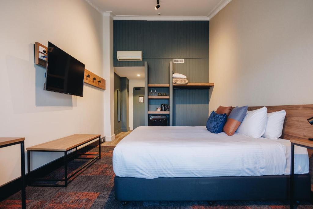 Banjo Paterson Inn - Room King Con Vista Al Lago