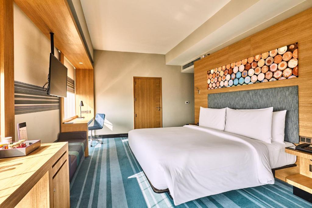 Aloft by Marriott New Delhi Aerocity در دهلی نو