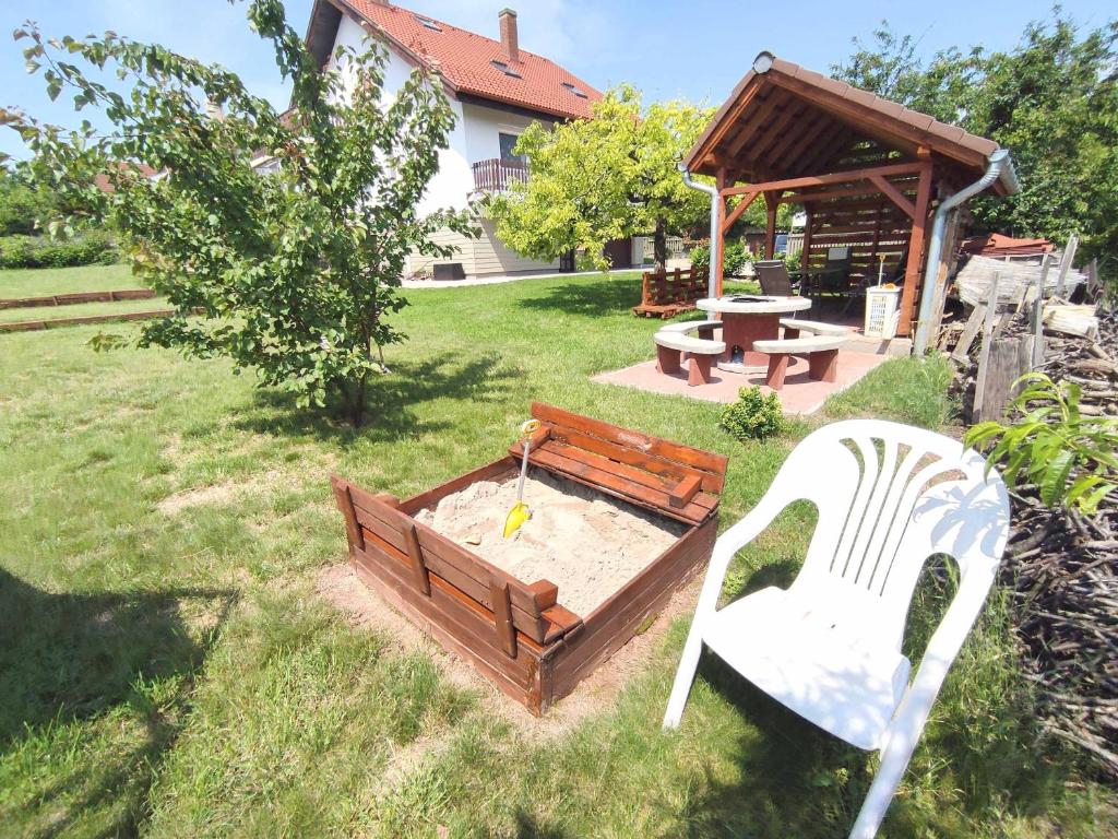 Zahrada ubytování Balaton Apartman Paloznak