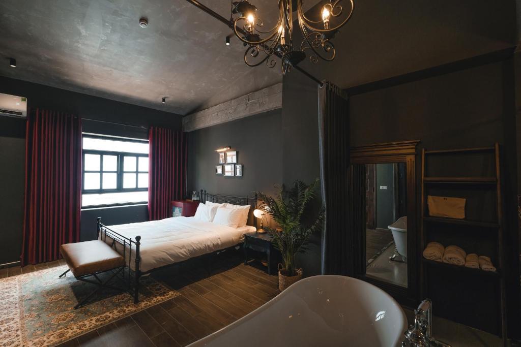 The Chum Boutique - 16