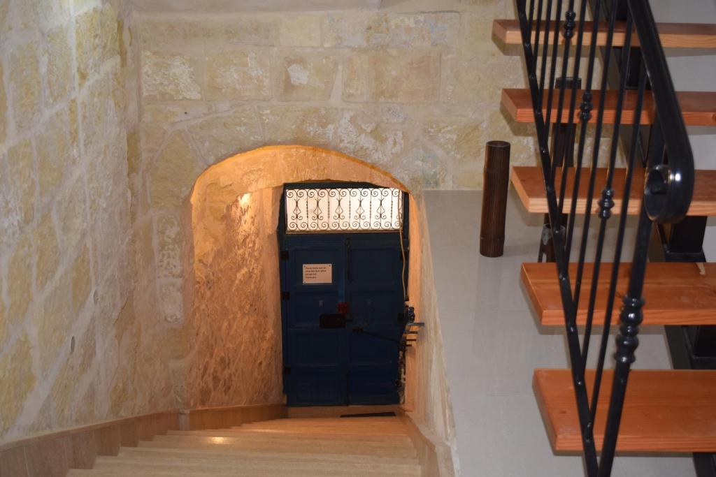 St George of Lydda B&B - 9