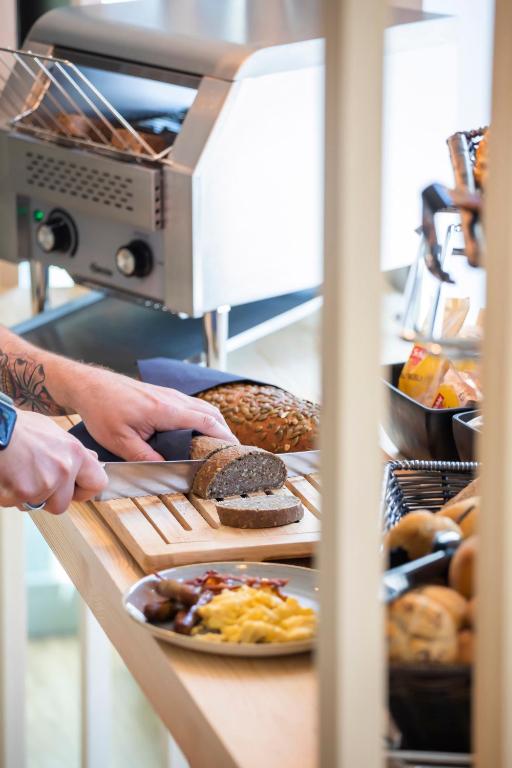 LyvInn Hotel Frankfurt - Resim 44