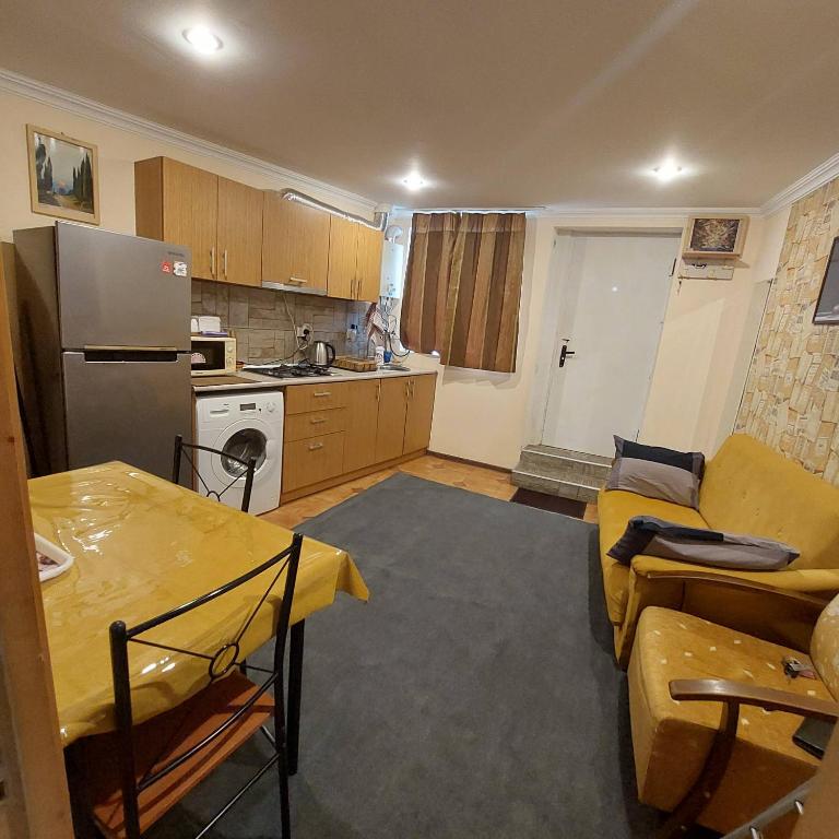Kuchyň nebo kuchyňský kout v ubytování Buddha apartment