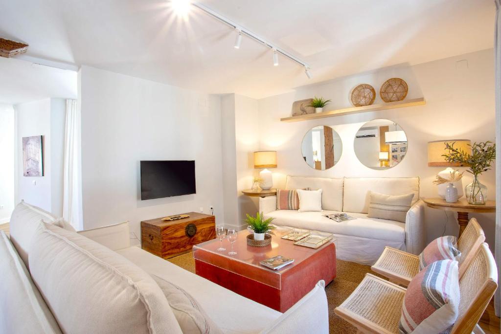 TV a/nebo společenská místnost v ubytování Genteel Home Larios