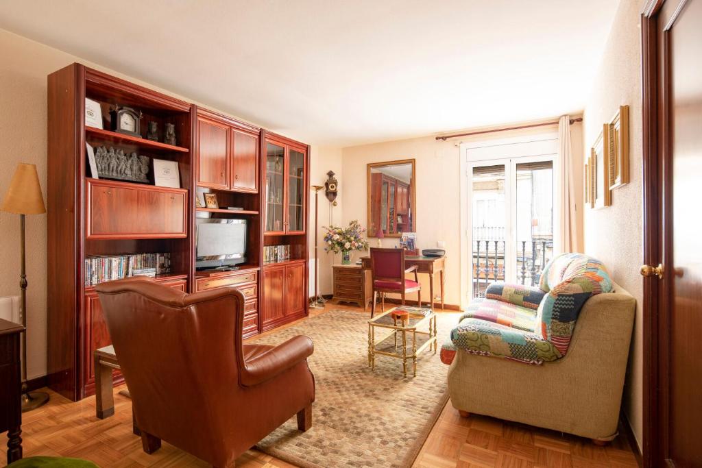 4056 - AB Paralel Blai Apartment