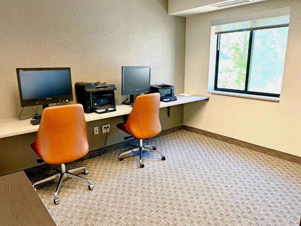 Candlewood Suites Indianapolis Downtown Medical District by IHG photo