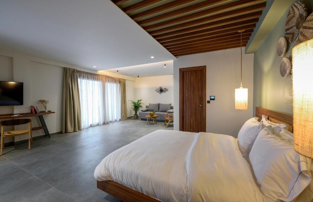 Amyntas Seafront Hotel - Adults Only - 8