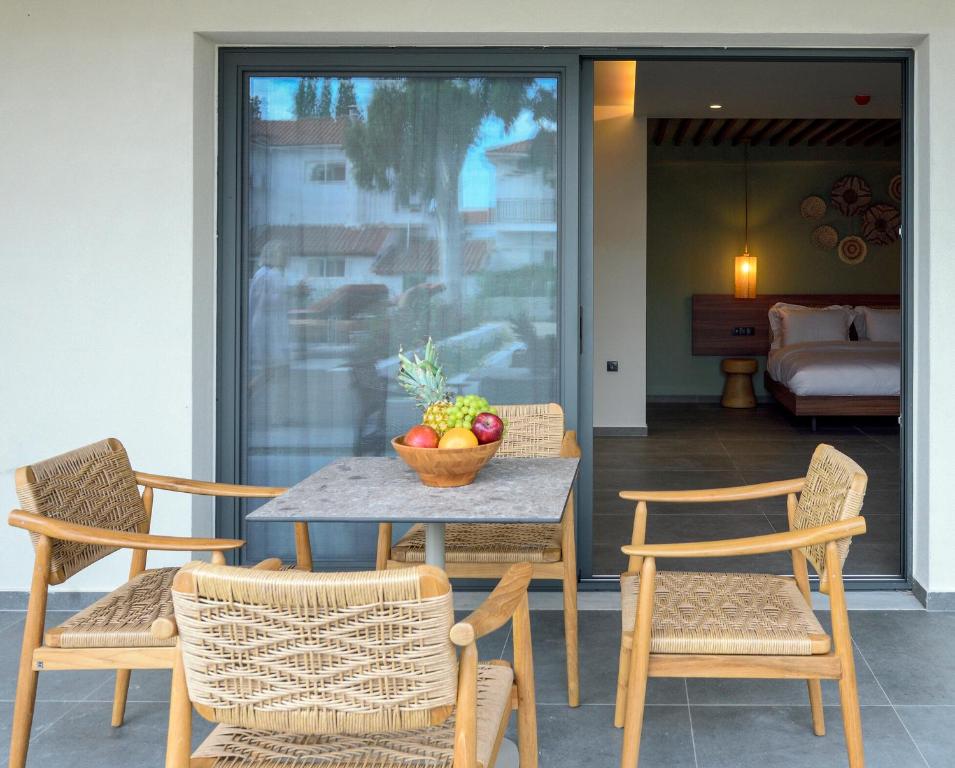 Amyntas Seafront Hotel - Adults Only - 13