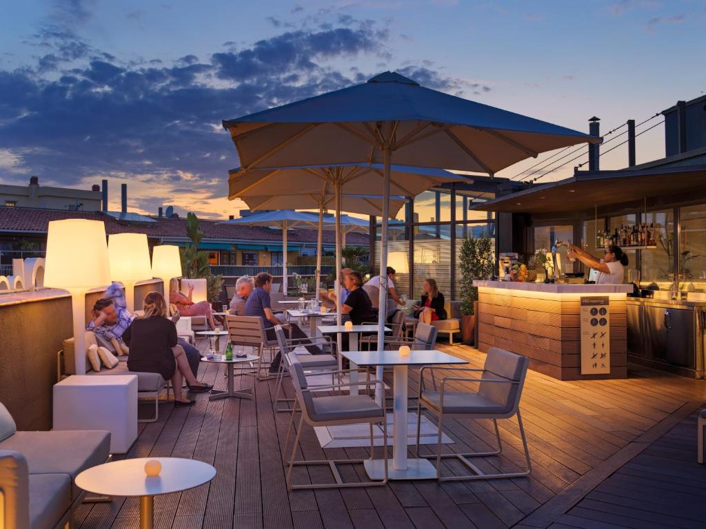 H10 Casanova - Resim 7