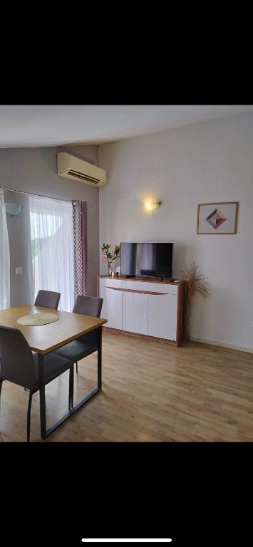 Fotografie z fotogalerie ubytování Guesthouse Villa Jurišić v Novalji