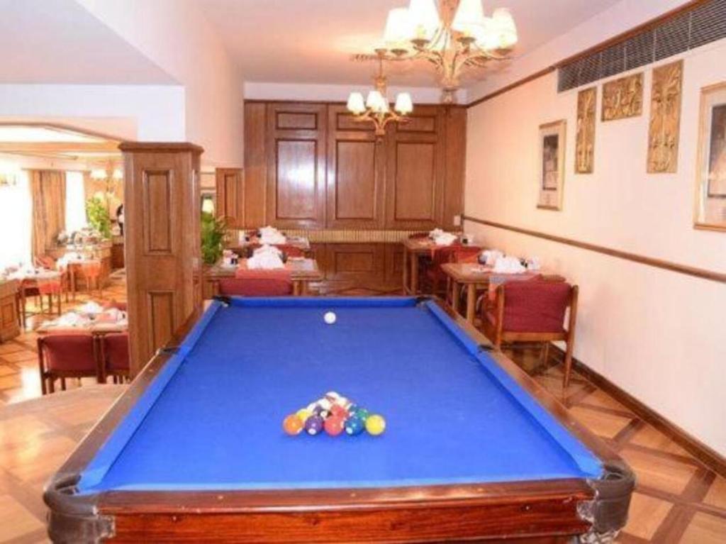 Biliár nebo kulečník v ubytování Le Passage Cairo Hotel & Casino