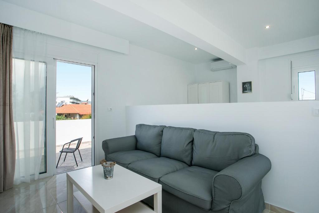 Część wypoczynkowa w obiekcie VOULA APARTMENTS
