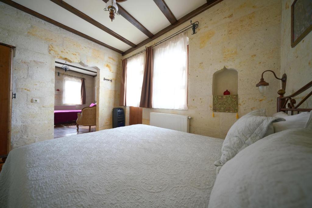 Vista Cave Hotel - 10