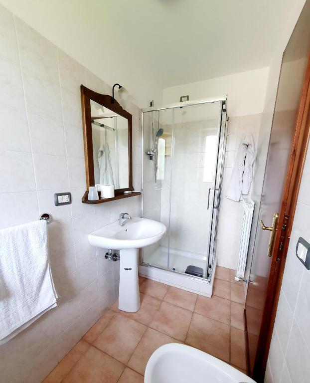 Koupelna v ubytování Albergo del Sangro
