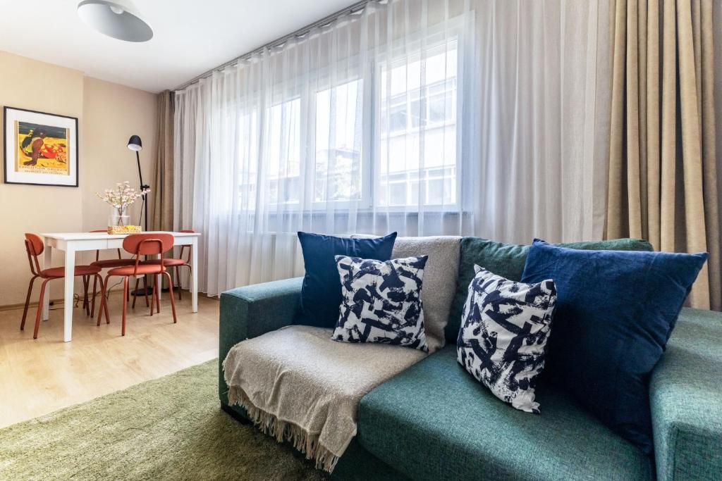 Minimalist Flat 5 min to Taksim Square, Istanbul Updated 2023 Prices