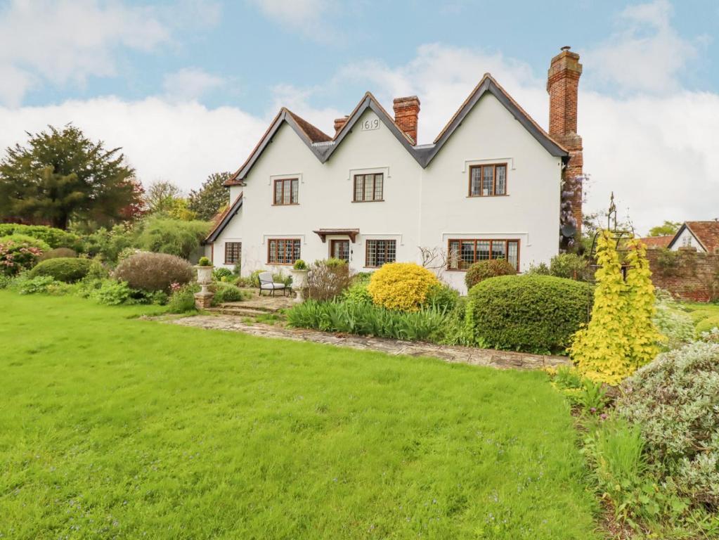 Shore Hall, Braintree (updated prices 2024)