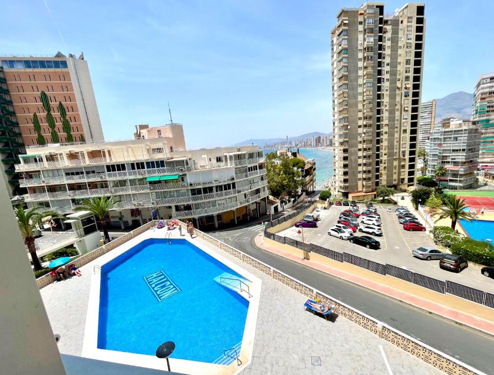 La Perla Apartment with seaview and pool, Benidorm ...