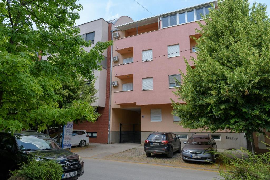 MM1, Novi Sad (updated prices 2024)