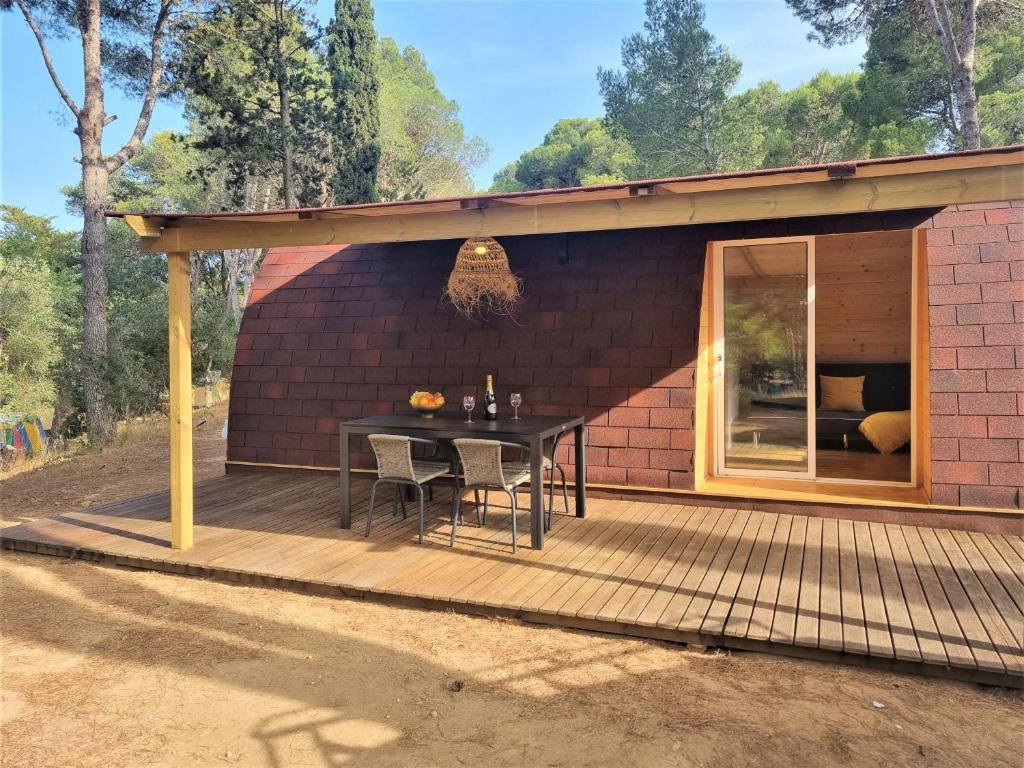 Hoone, kus puhkemaja asub