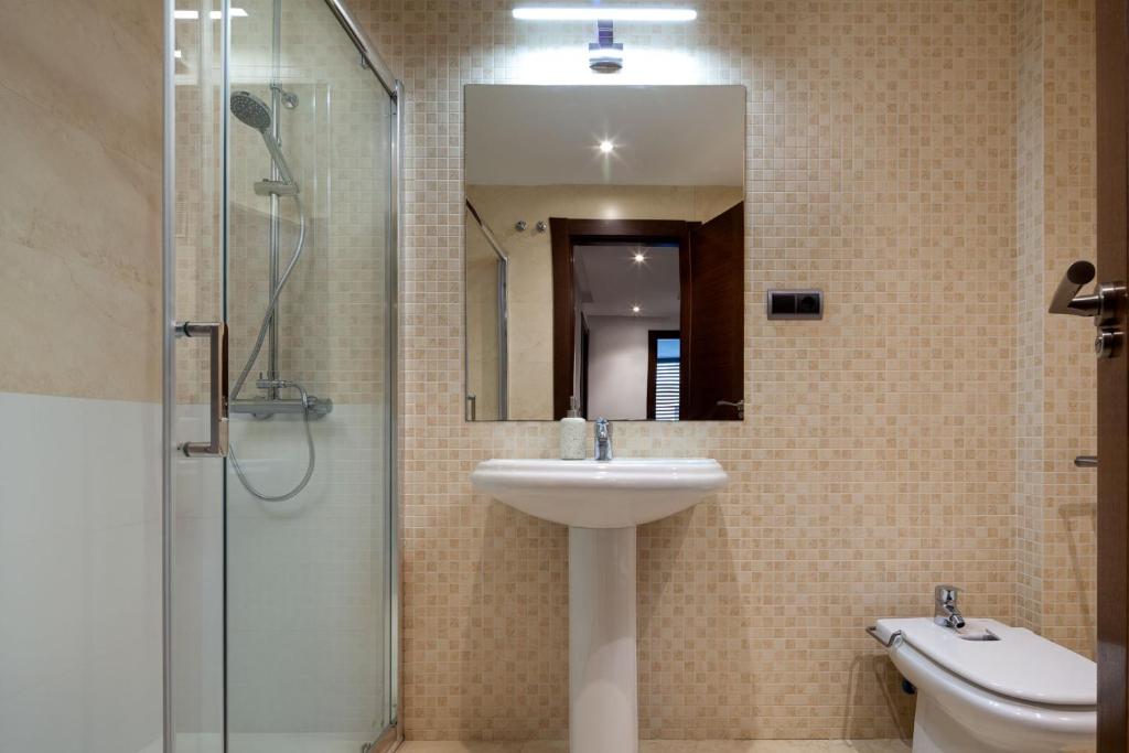 Kúpeľňa v ubytovaní INMálaga Uncibay Square 2