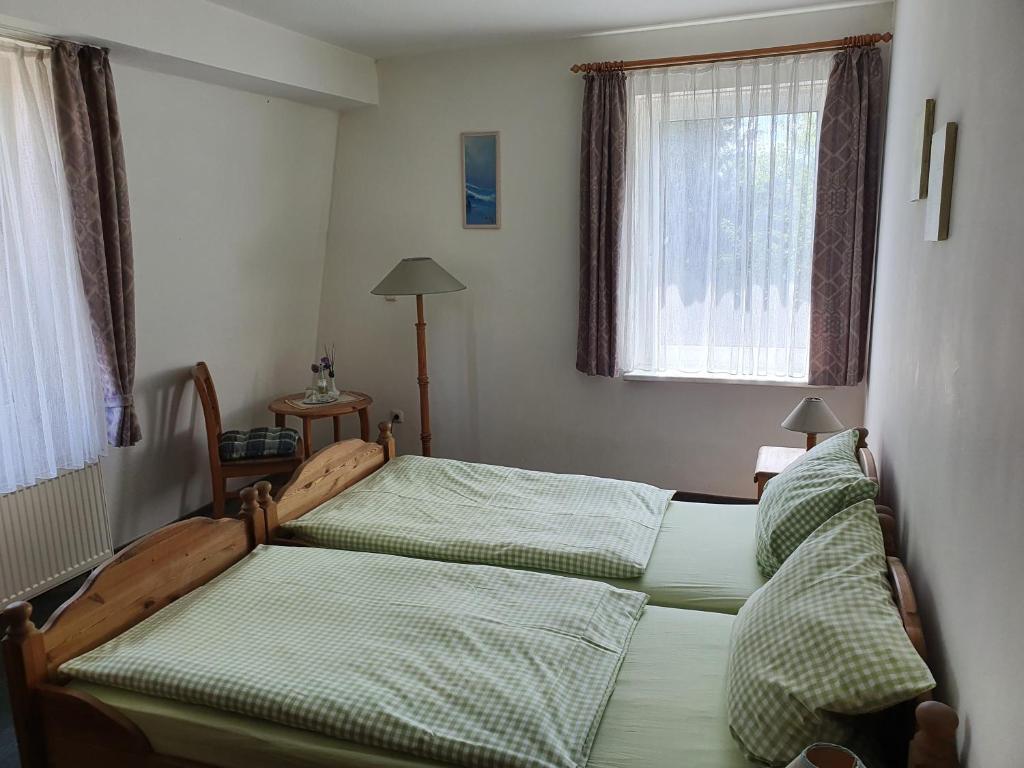 Gästezimmer-Zum Krug im grünen Kranze - Chambre Double Standard