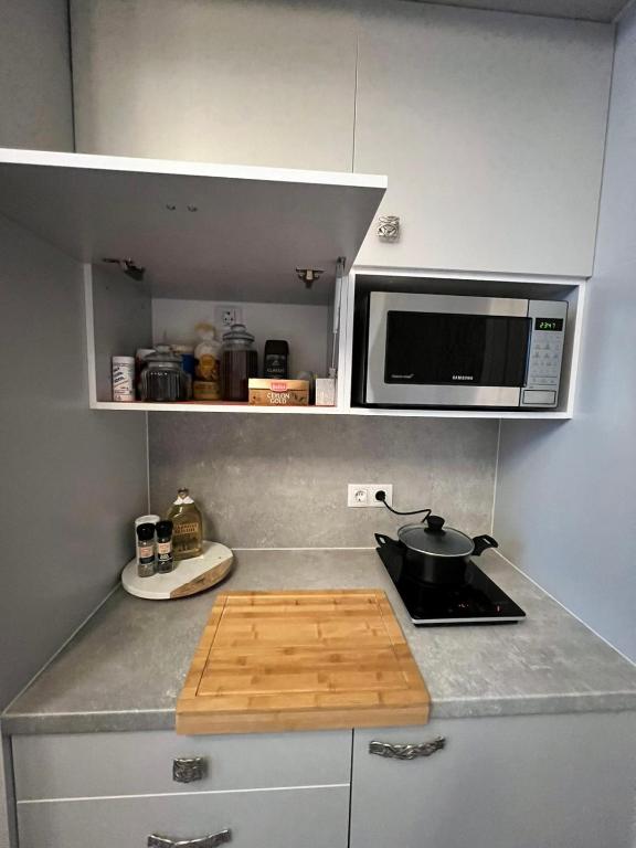 Kuchyň nebo kuchyňský kout v ubytování Avers House