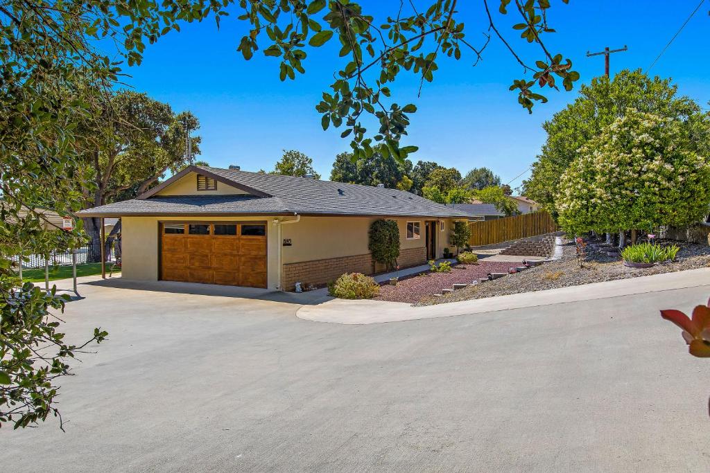 A Retreat to Remember, Atascadero (updated prices 2024)