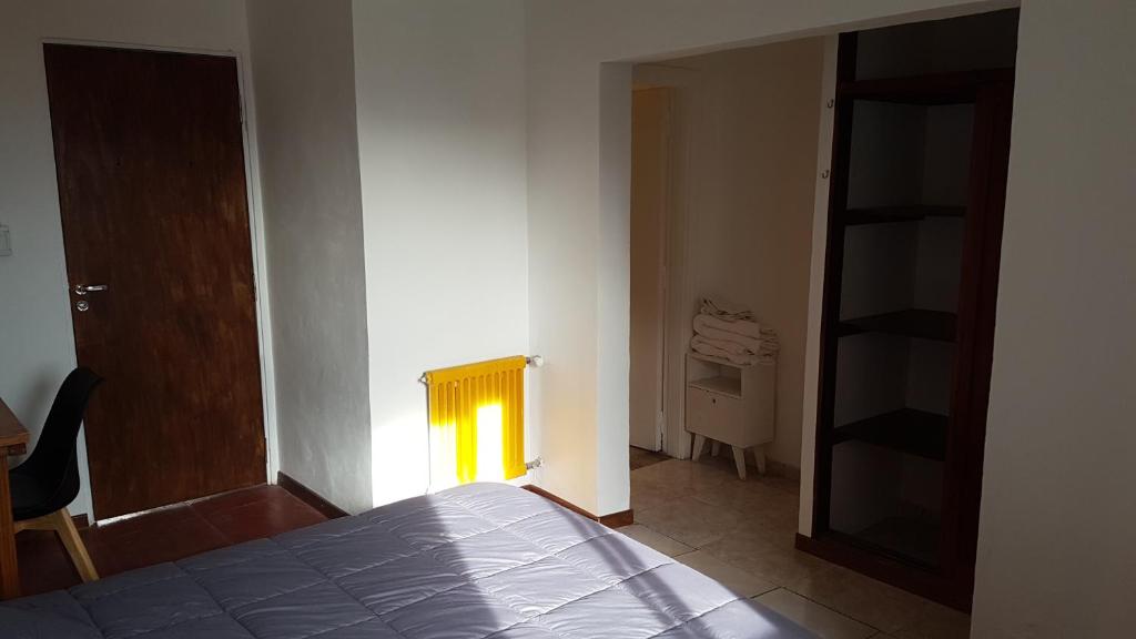 Postel nebo postele na pokoji v ubytování Nina Hostel