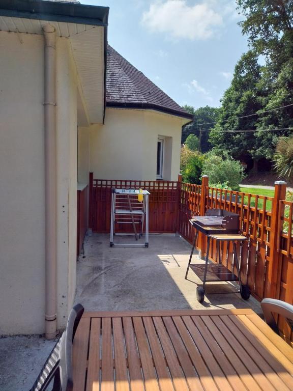 Balkón nebo terasa v ubytování Gite de l'olivier