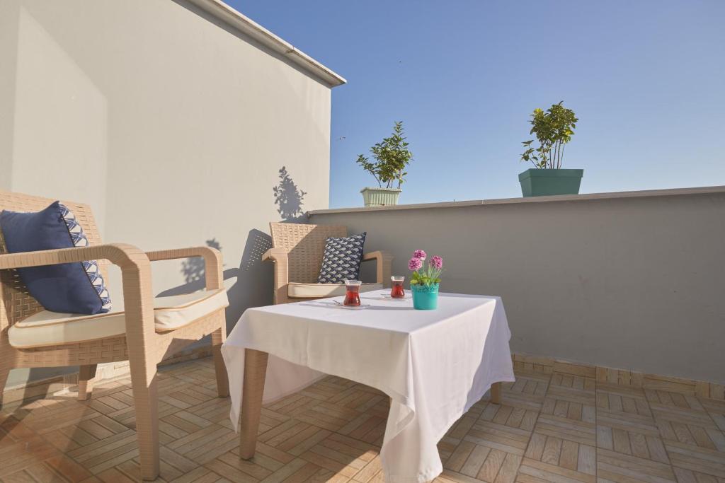 Albatros Hagia Sophia Hotel - Deluxe Family Room With Terrace
