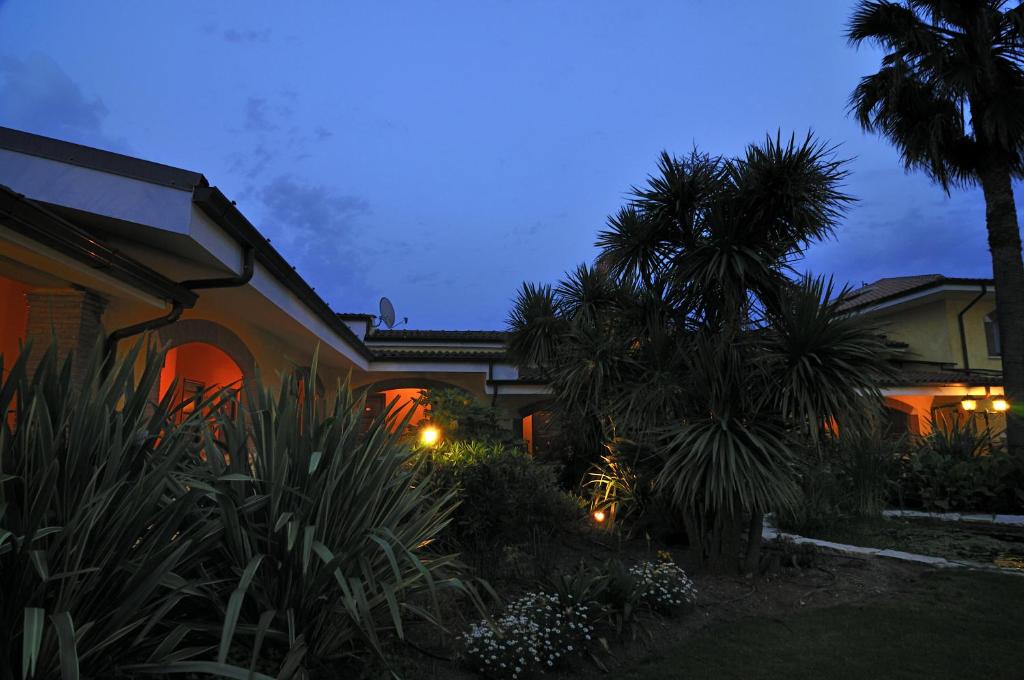 Ogród w obiekcie La Locanda del Cavaliere