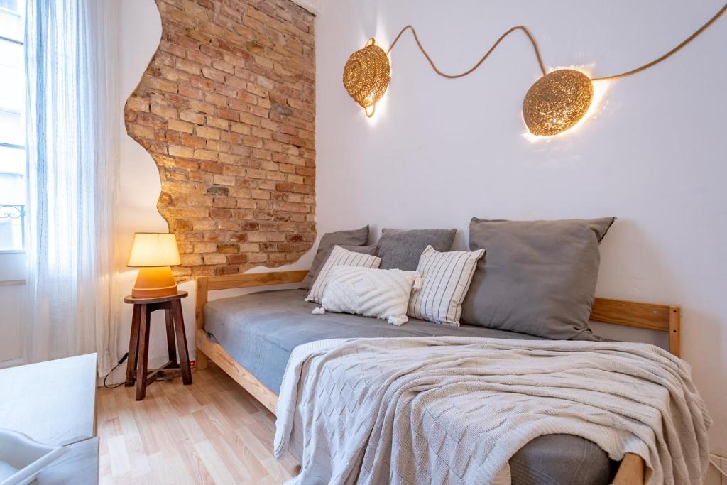 Postel nebo postele na pokoji v ubytování Acogedor apartamento en Serrallo